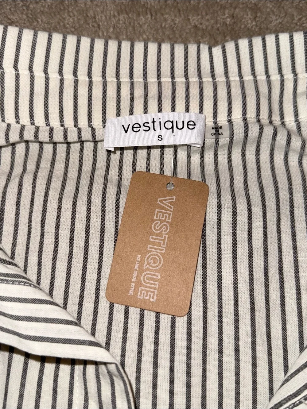 NWT Vestique Boutique Buttoned Down Drawstring Waist Striped Dress Size Small - Picture 8 of 12